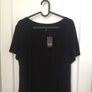 Black TORRID T-shirt stretch drape NWT
